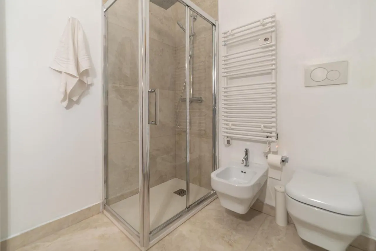 Cozy And Modern Apartment Brera Milan 0*,  Italy
